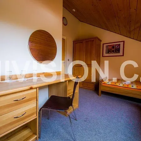 Topas Guest house *